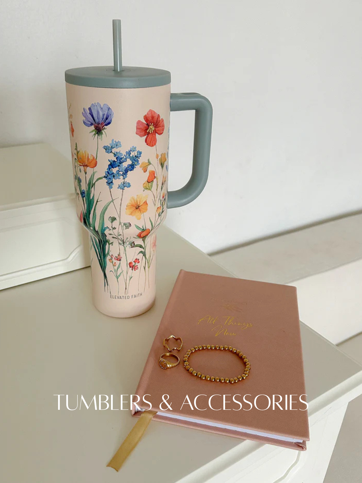 Accessories & Gifts 
